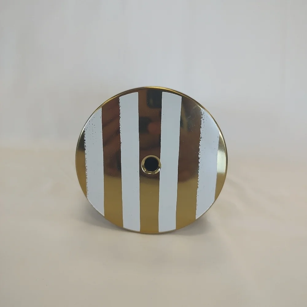 Starbucks set of 2 Grande 16 oz cold brew tumblers chisled prism silver and gold